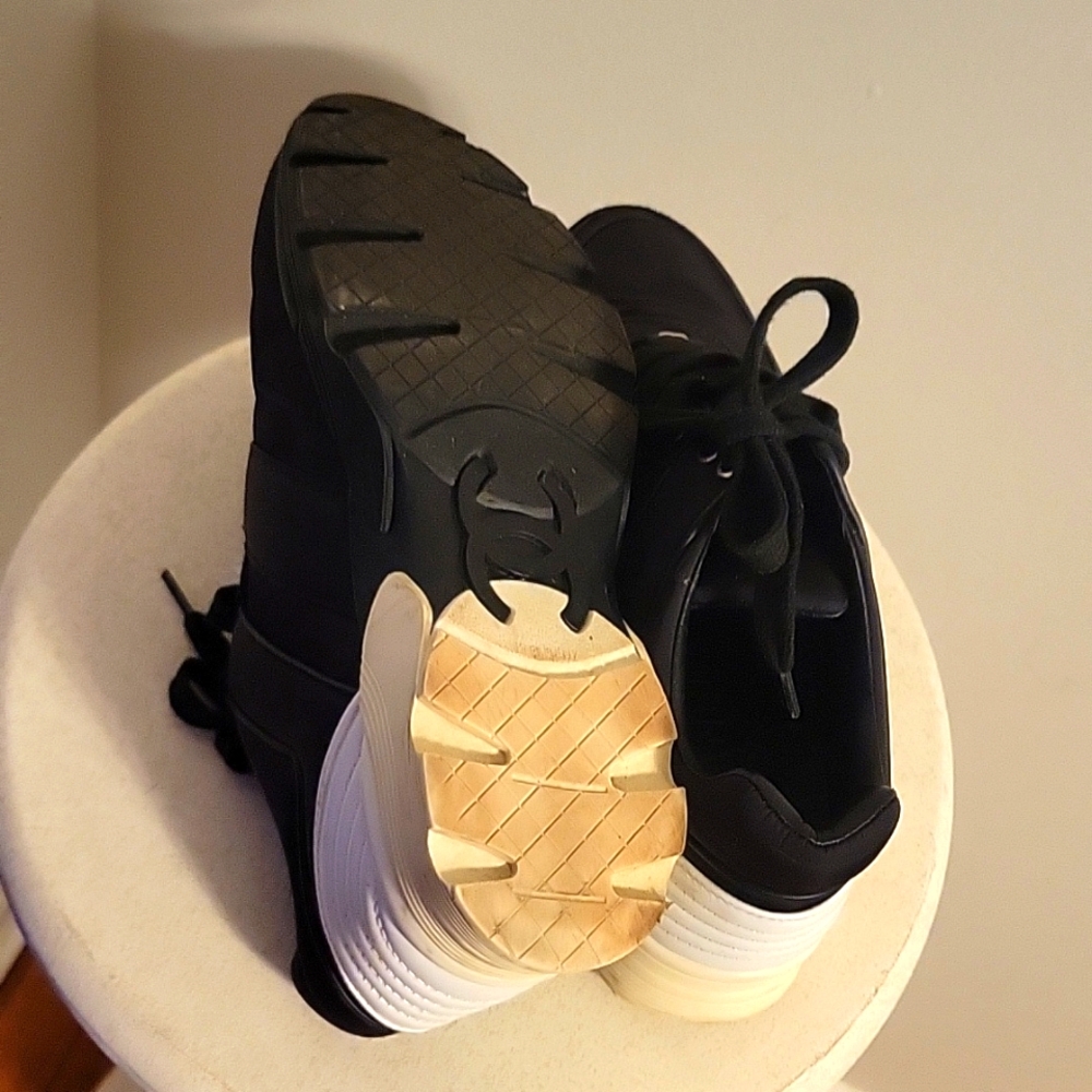CHANEL Black and White Athletic Shoes - Picture 7 of 8